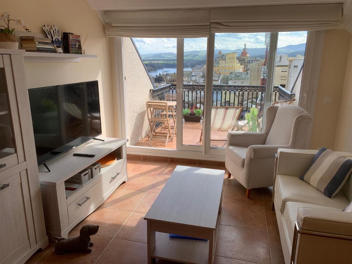 Moderno Piso Con La Mejor Terraza De Ribadeo Y Vistas Maravillosas Buitenkant foto