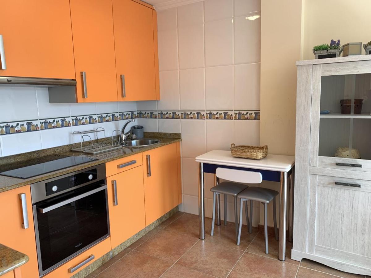 Moderno Piso Con La Mejor Terraza De Ribadeo Y Vistas Maravillosas Buitenkant foto