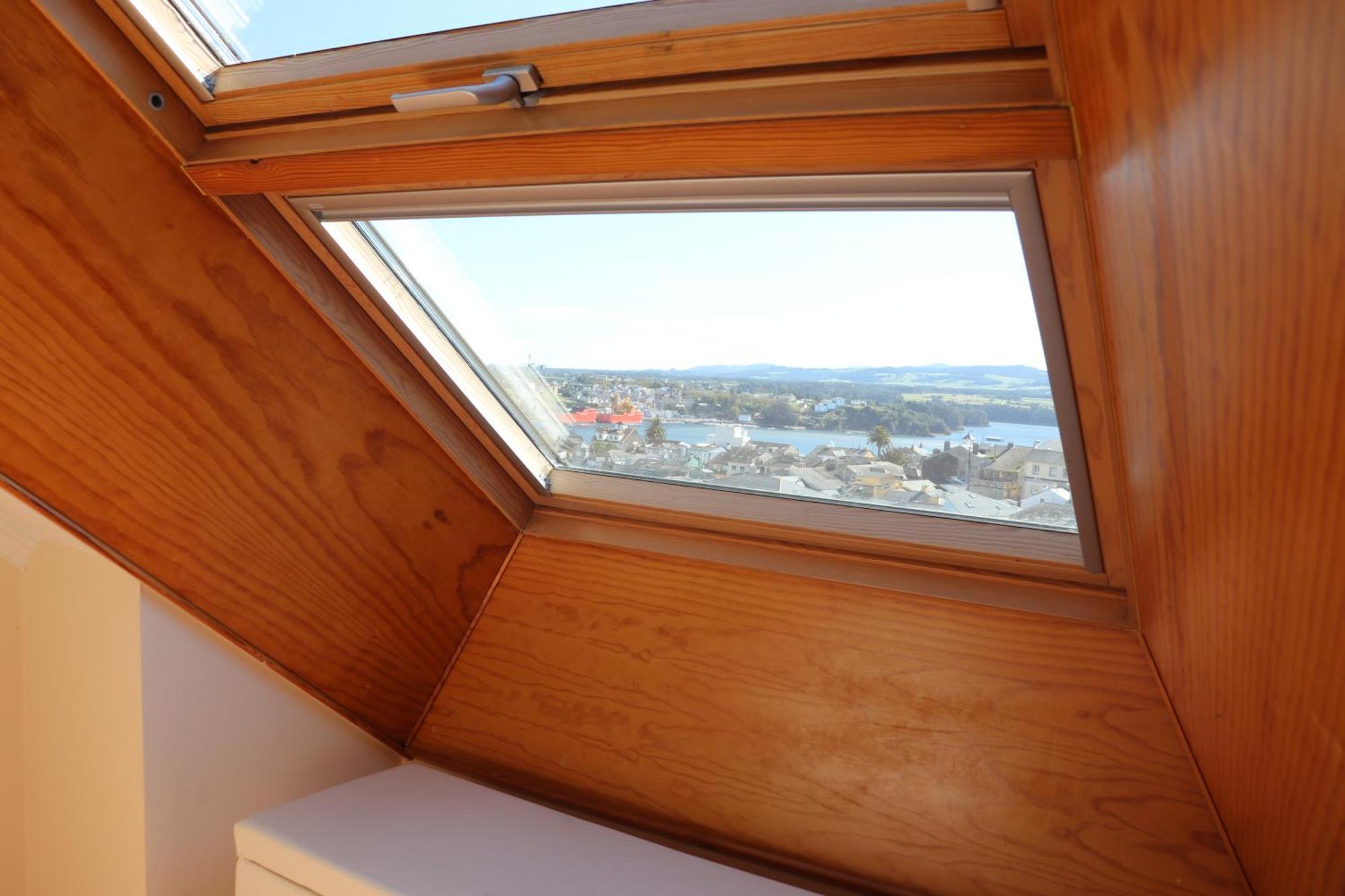 Moderno Piso Con La Mejor Terraza De Ribadeo Y Vistas Maravillosas Buitenkant foto